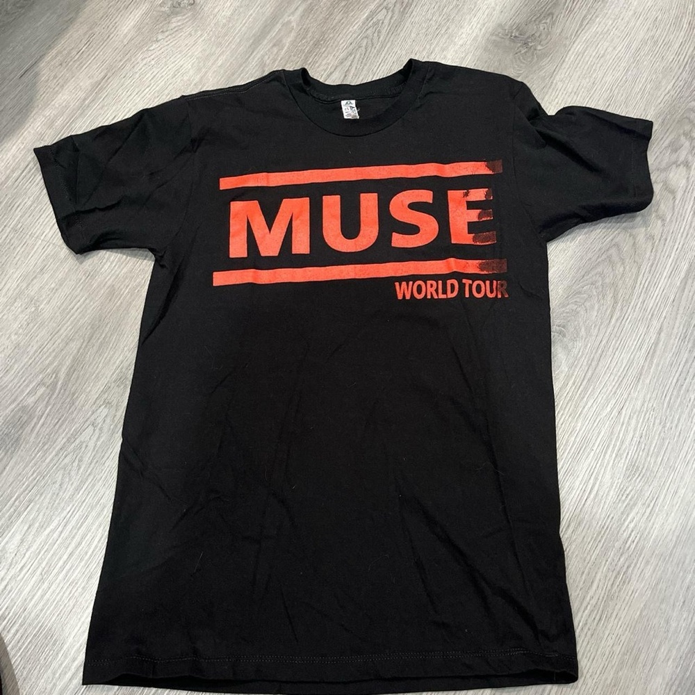Vintage Muse world tour Almost Acoustic Christmas 2017
Size small